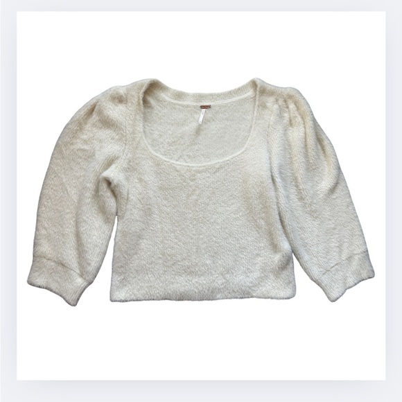 Free People “Moonbeam” Cropped Fuzzy Sweater – Ivory, Size M - Picture 3 of 8